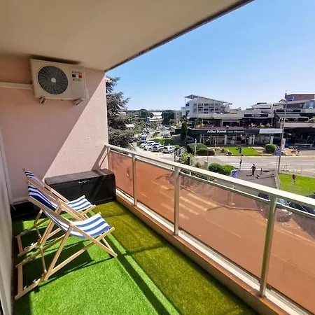 Terrasse - 2 Min De La * סאן-לורן-דו-ואר